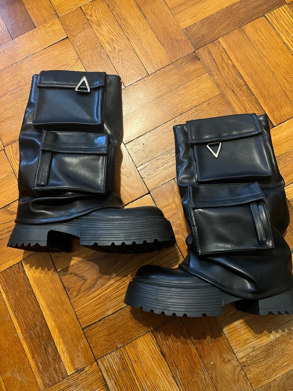 Black Chunky Platform Pocket Boots